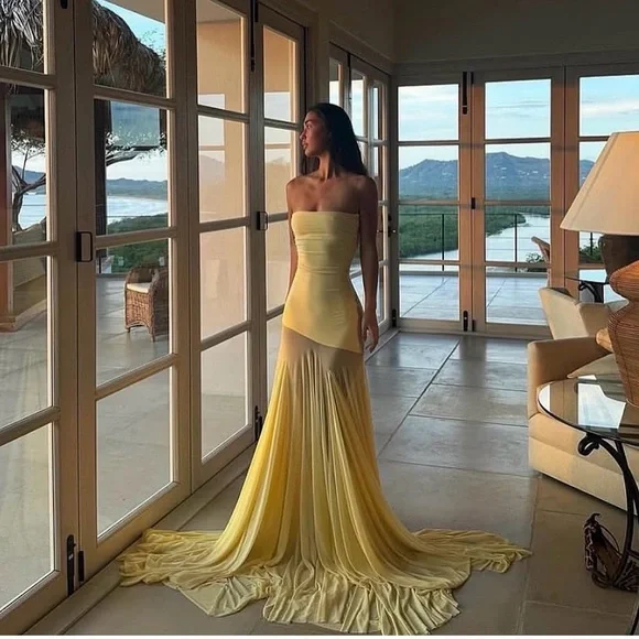 Deme By Gabriella Dahlia in Butter Yellow - Picture 9 of 9